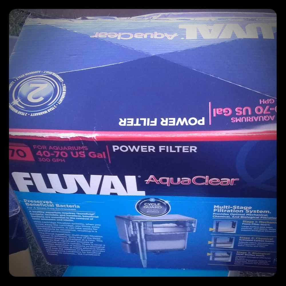Fluval aqua clear topfin 1gallon fish tank